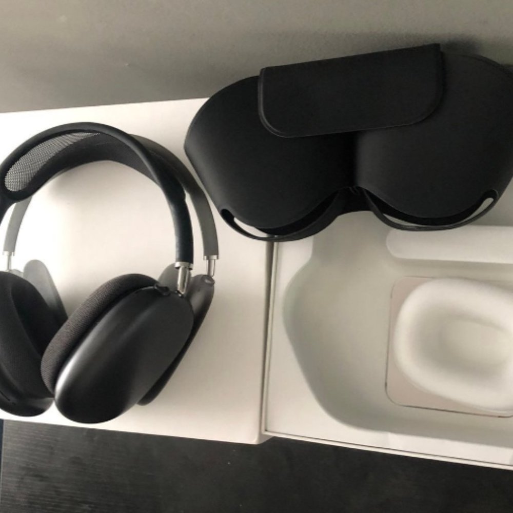 Apple Airpods Max Space Grey - Picture 2 of 3